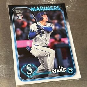 Topps Mariners Baseball Card with Blue Accents